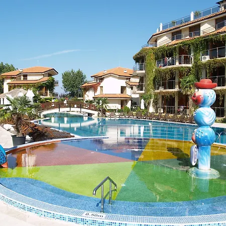 Üdülőközpont Laguna & 4*