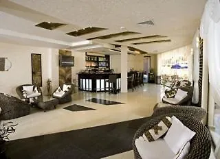 Laguna & Resort 4*