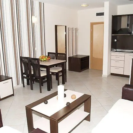 Ośrodek wypoczynkowy Laguna & 4*