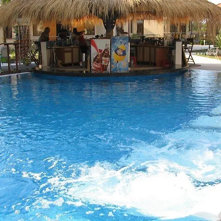 Resort Laguna &