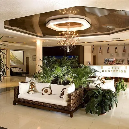 Laguna & Resort