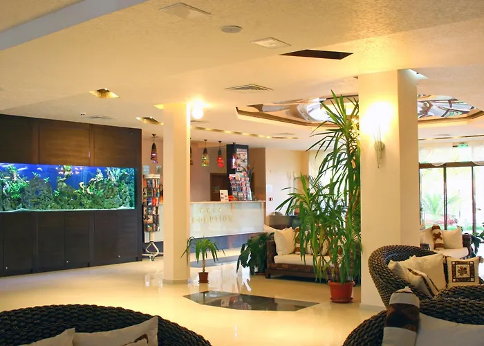 Resort Laguna &