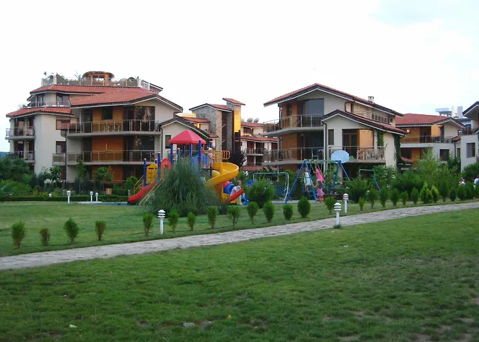 Laguna & Resort 4*
