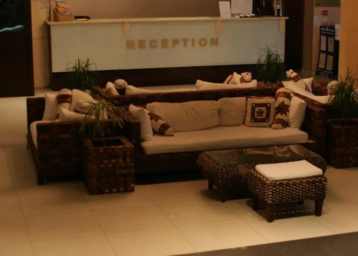 拉古娜岛海滩度假酒店及水疗中心 4*