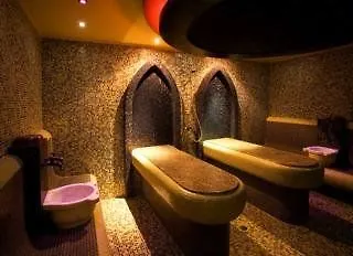 度假村 拉古娜岛海滩度假酒店及水疗中心 4*