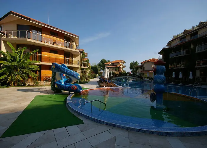 拉古娜岛海滩度假酒店及水疗中心 索佐波尔