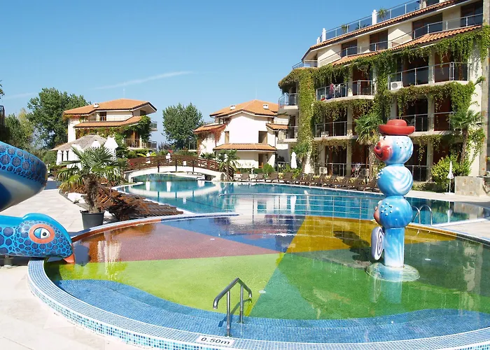 Resort Laguna & 4*
