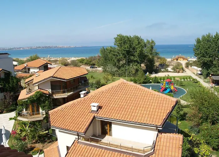 Resort Laguna &
