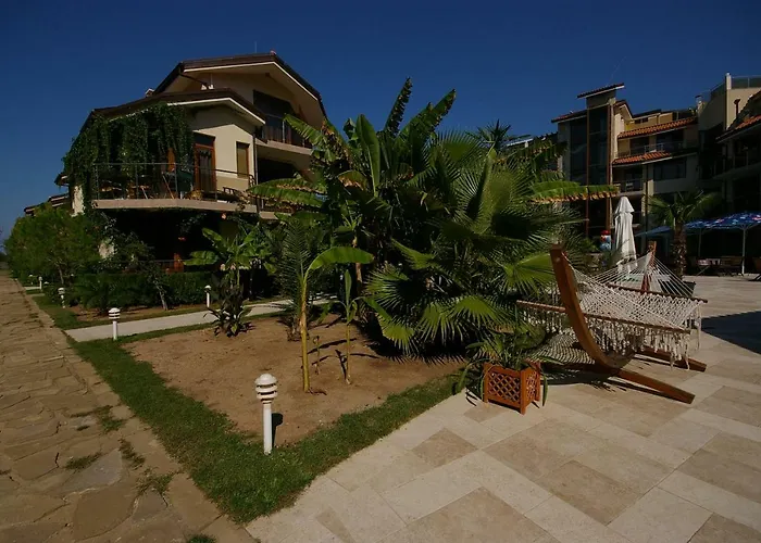 Resort Laguna &