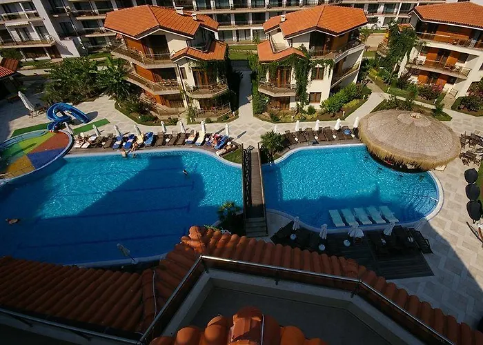 Laguna & Resort 4*